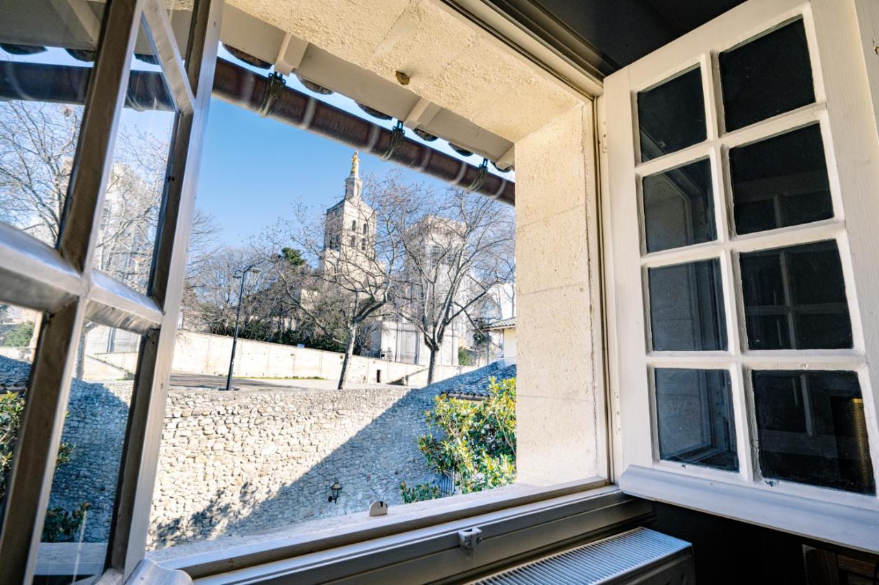 Appart Exceptionnel Place Du Palais Des Papes Wifi Climatisation Avignon Bagian luar foto