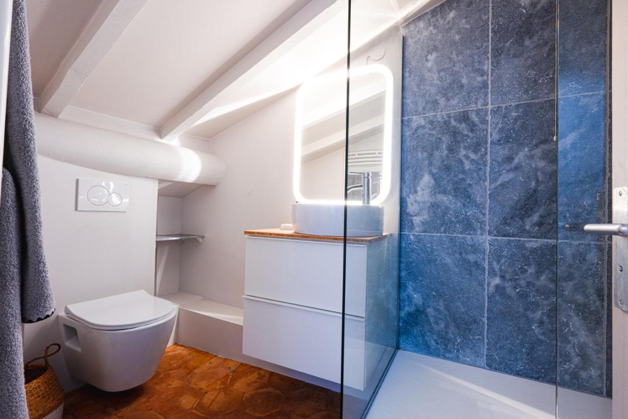 Appart Exceptionnel Place Du Palais Des Papes Wifi Climatisation Avignon Bagian luar foto